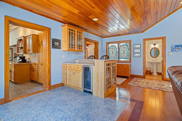 1006 Goose Pond Road, Canaan, NH 03741