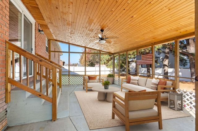 105 T G T Rd, Portland, TN 37148