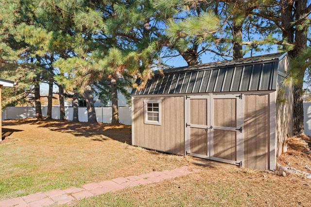 105 T G T Rd, Portland, TN 37148