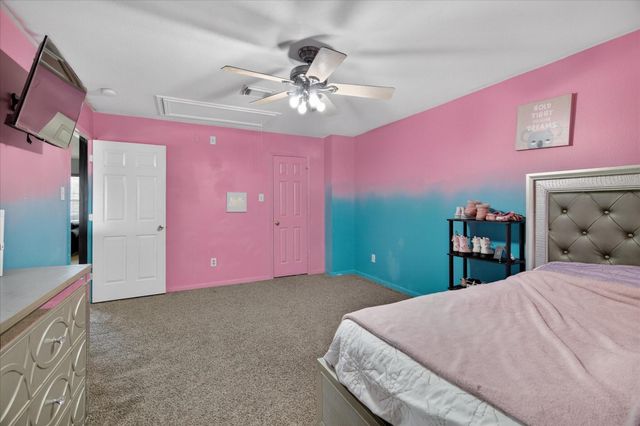 924 Chad Ln, Baytown, TX 77521