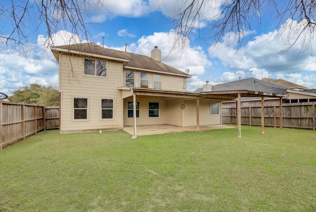 924 Chad Ln, Baytown, TX 77521