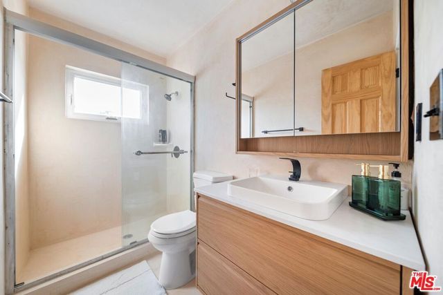 4855 Seldner Avenue, Los Angeles, CA 90032