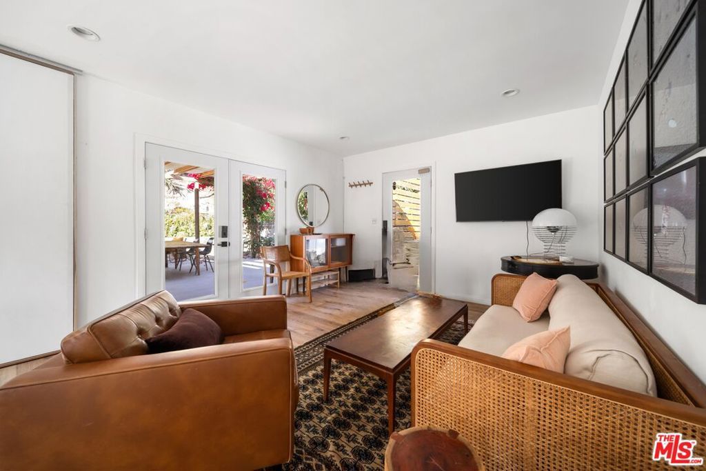 4855 Seldner Avenue, Los Angeles, CA 90032