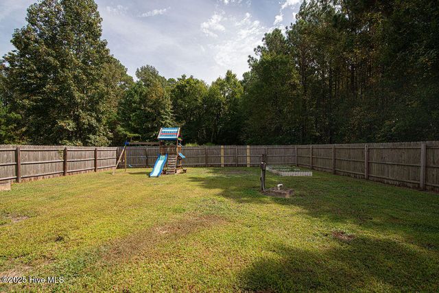 854 Jim Blake Road, Jacksonville, NC 28540