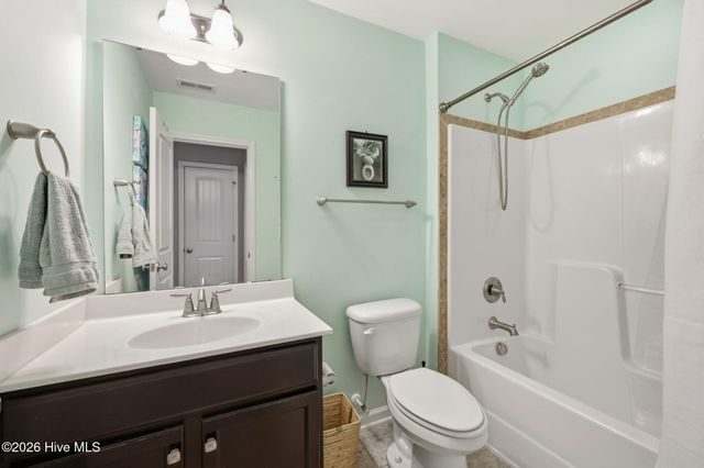 2205 Muir Court, Greenville, NC 27834
