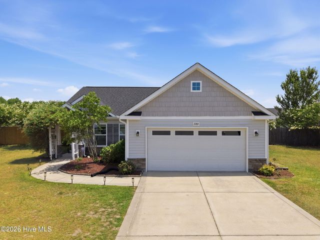 2205 Muir Court, Greenville, NC 27834
