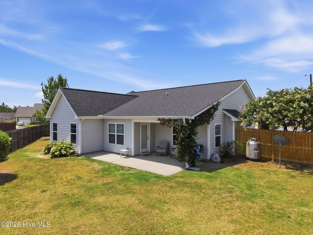 2205 Muir Court, Greenville, NC 27834