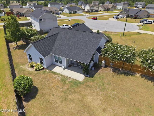 2205 Muir Court, Greenville, NC 27834