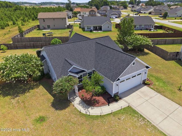 2205 Muir Court, Greenville, NC 27834