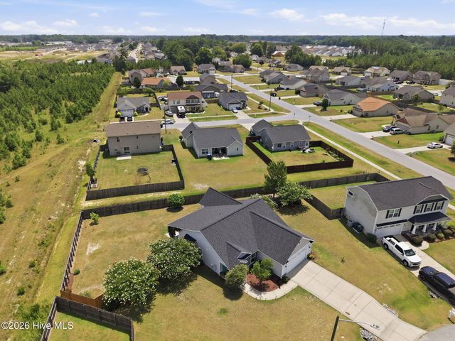 2205 Muir Court, Greenville, NC 27834
