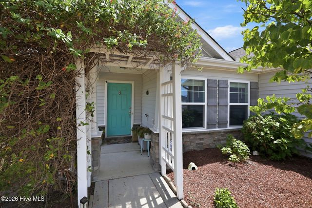 2205 Muir Court, Greenville, NC 27834