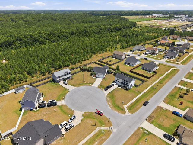 2205 Muir Court, Greenville, NC 27834