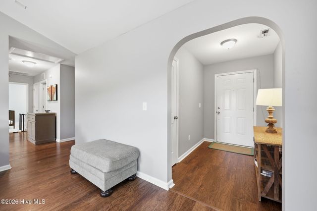 2205 Muir Court, Greenville, NC 27834