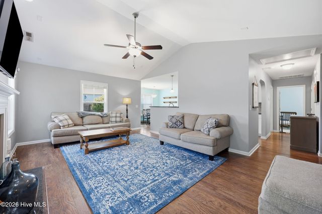 2205 Muir Court, Greenville, NC 27834