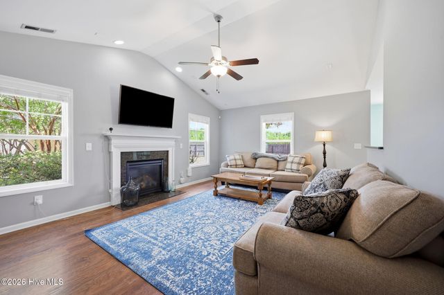 2205 Muir Court, Greenville, NC 27834