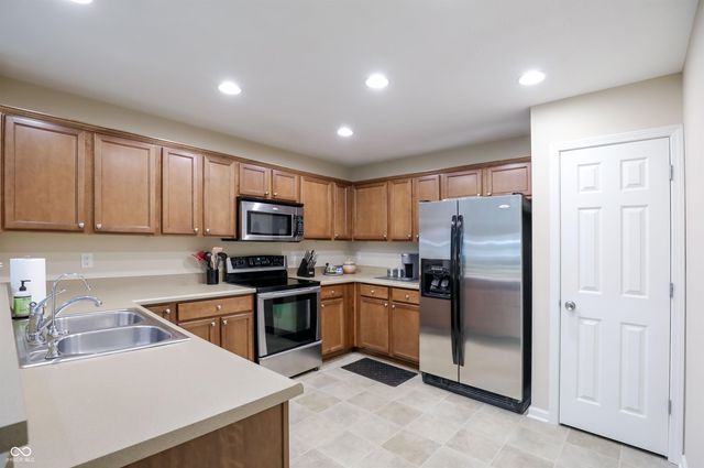 16798 Loch Circle, Noblesville, IN 46060
