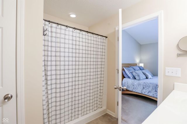 16798 Loch Circle, Noblesville, IN 46060