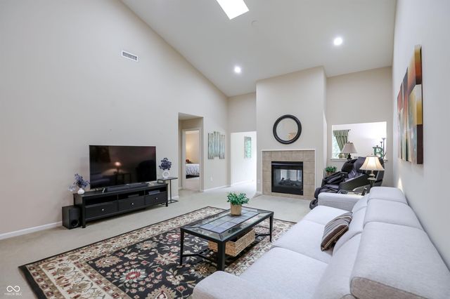 16798 Loch Circle, Noblesville, IN 46060
