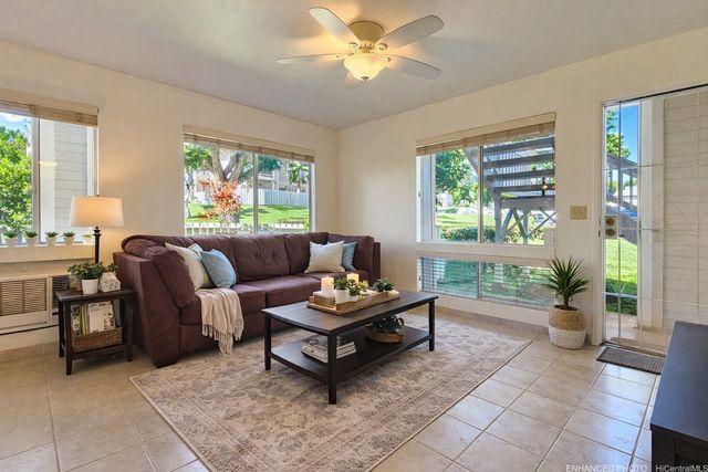 94-652 Lumiaina Street X104, Waipahu, HI 96797