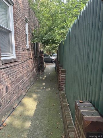 4030 44th Street, Sunnyside, NY 11104