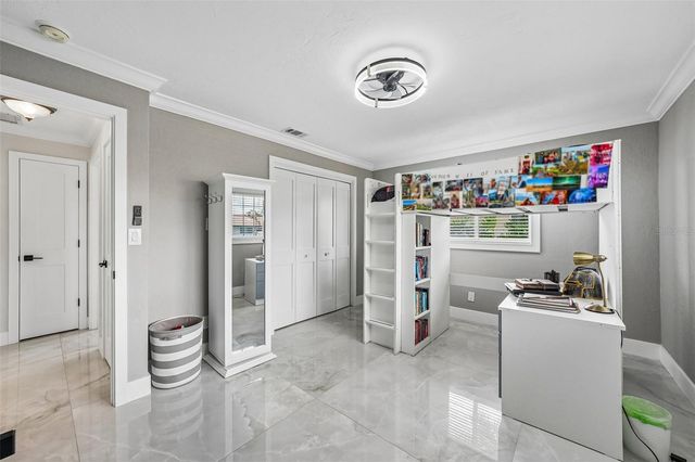 2032 MASSACHUSETTS AVENUE NE, St Petersburg, FL 33703