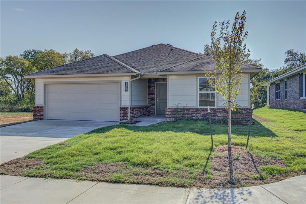 2809 Scissortail Boulevard, Chickasha, OK 73018