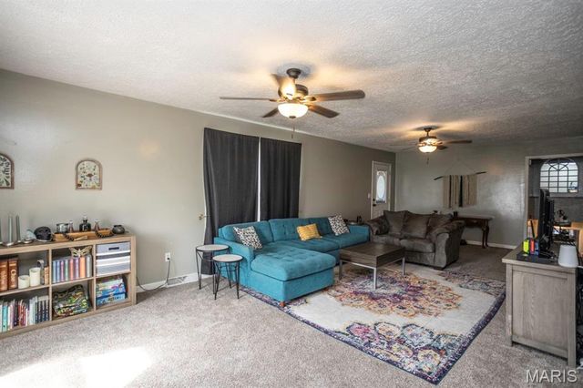 23380 Roosevelt Road, Waynesville, MO 65583