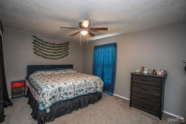 23380 Roosevelt Road, Waynesville, MO 65583