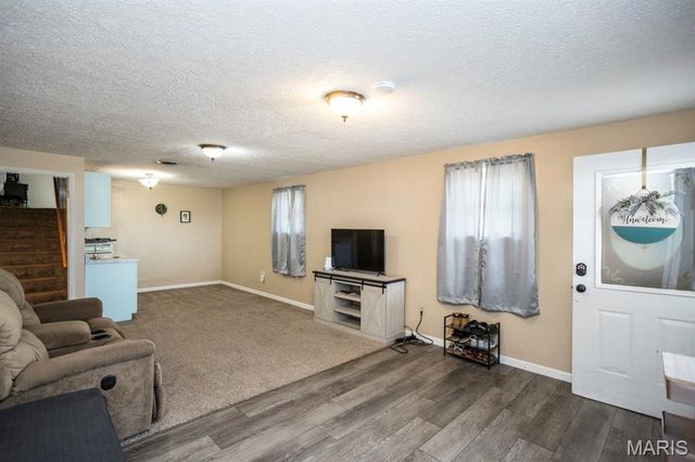 23380 Roosevelt Road, Waynesville, MO 65583