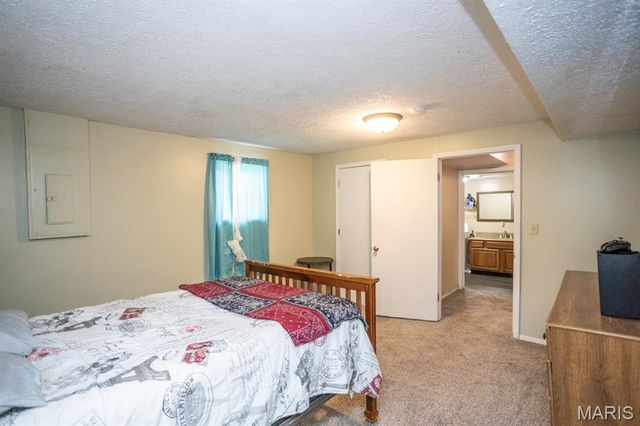 23380 Roosevelt Road, Waynesville, MO 65583