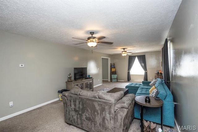 23380 Roosevelt Road, Waynesville, MO 65583