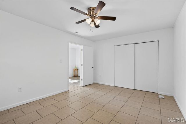 10124 Tamworth Drive, St Louis, MO 63136