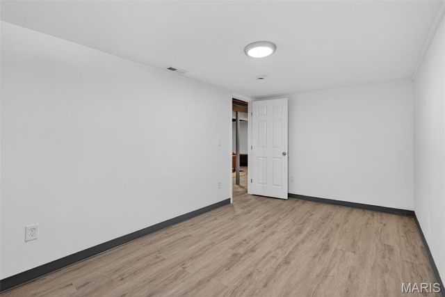 10124 Tamworth Drive, St Louis, MO 63136