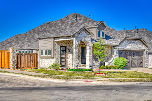 1023 Clydeview Road, Forney, TX 75126
