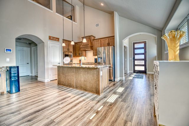 1023 Clydeview Road, Forney, TX 75126