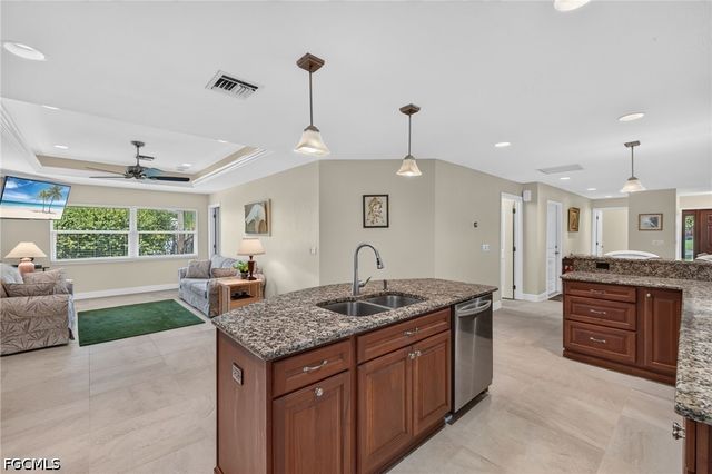 4478 Windjammer LN, Fort Myers, FL 33919