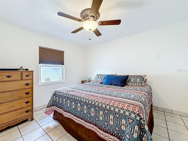 35234 QUEENS WAY, Fruitland Park, FL 34731