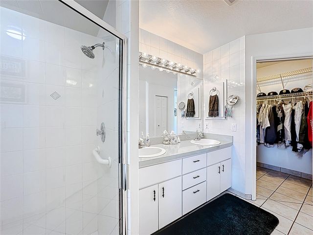 35234 QUEENS WAY, Fruitland Park, FL 34731