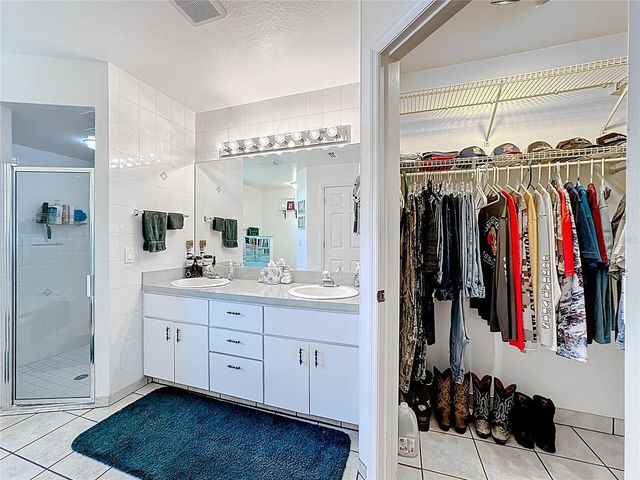 35234 QUEENS WAY, Fruitland Park, FL 34731