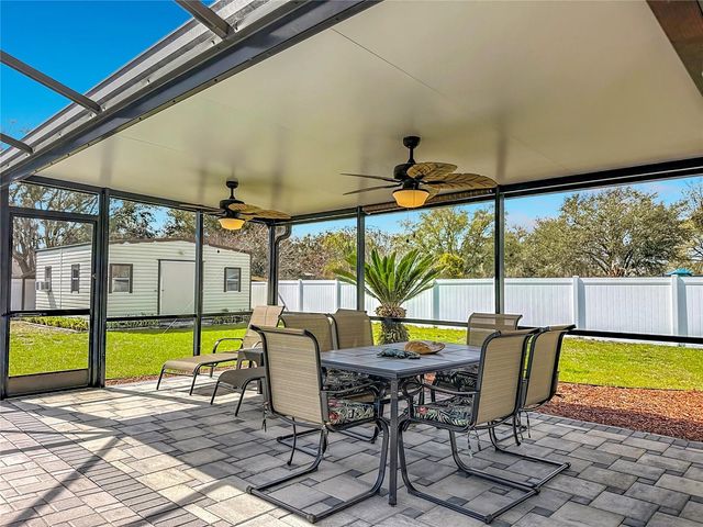 35234 QUEENS WAY, Fruitland Park, FL 34731