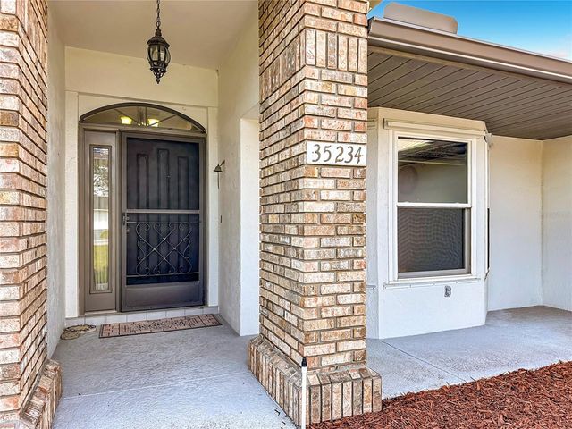 35234 QUEENS WAY, Fruitland Park, FL 34731