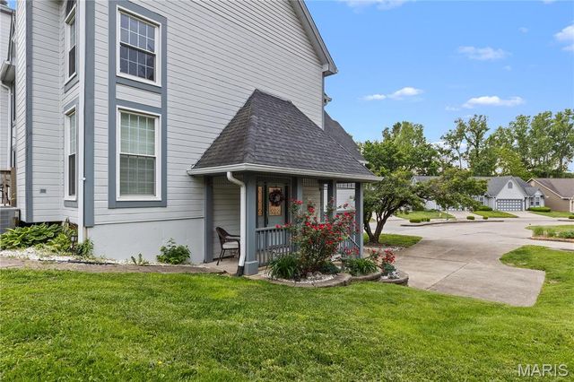 898 Westerfield Drive 1, St Charles, MO 63304