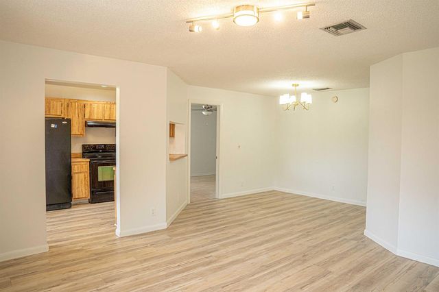 5267 Jog Lane, Delray Beach, FL 33484