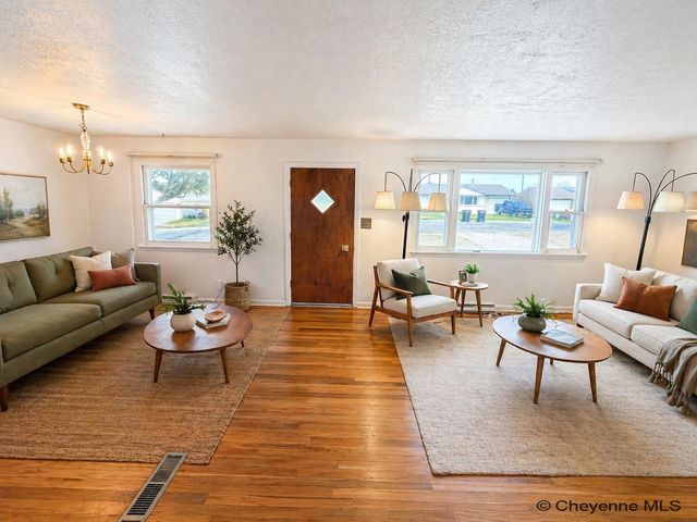 3331 BELAIRE AVE, Cheyenne, WY 82001