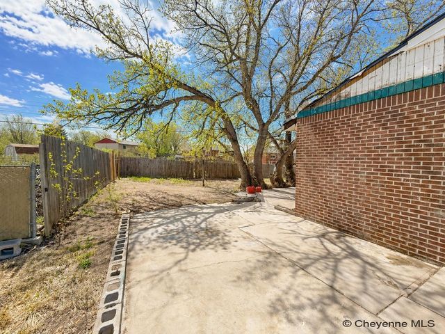 3331 BELAIRE AVE, Cheyenne, WY 82001