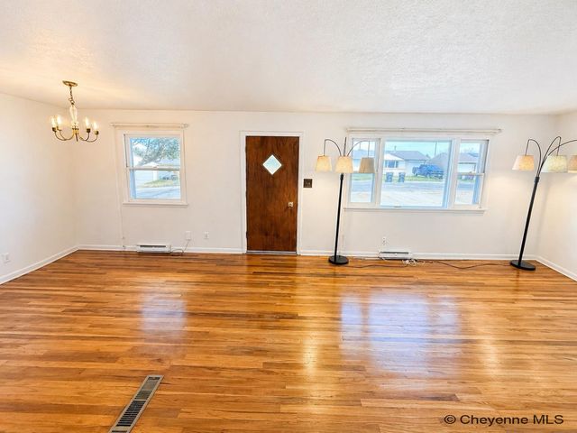 3331 BELAIRE AVE, Cheyenne, WY 82001