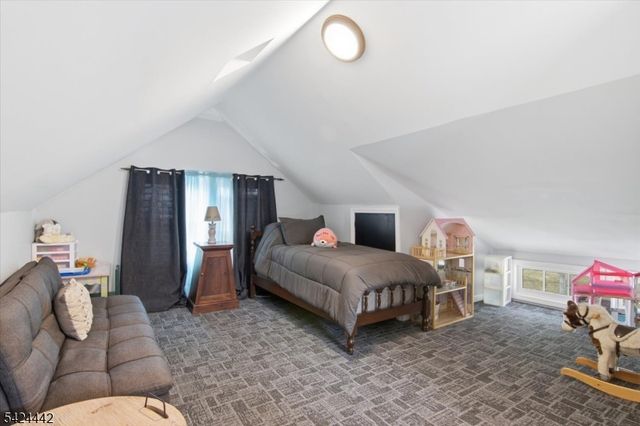 61 Lake Rd, Morris Twp., NJ 07960