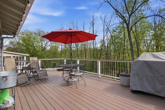 61 Lake Rd, Morris Twp., NJ 07960