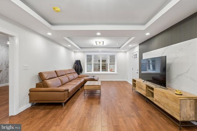 5900 WOODBINE AVE, Philadelphia, PA 19131