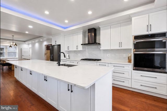 5900 WOODBINE AVE, Philadelphia, PA 19131